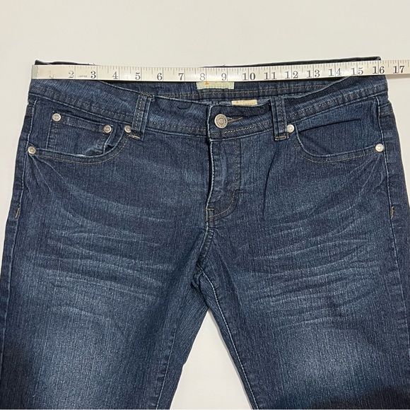 Y Jeans Skinny Jeans Dark Wash Rhinestone Embroidered Pockets FLAWED Size 9 - Picture 11 of 13